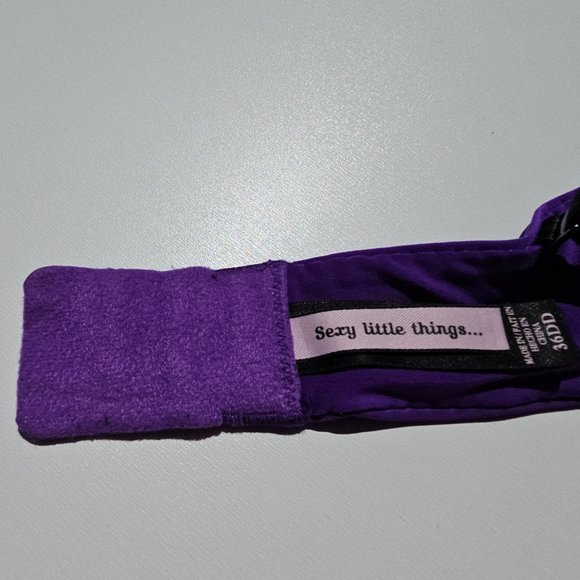 Victoria's Secret 'Sexy Little Things...' Line Bra - Underwire, Lined - 36DD - Picture 7 of 8